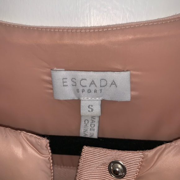 Escada sports, pink jacket. Size small. - Picture 3 of 6